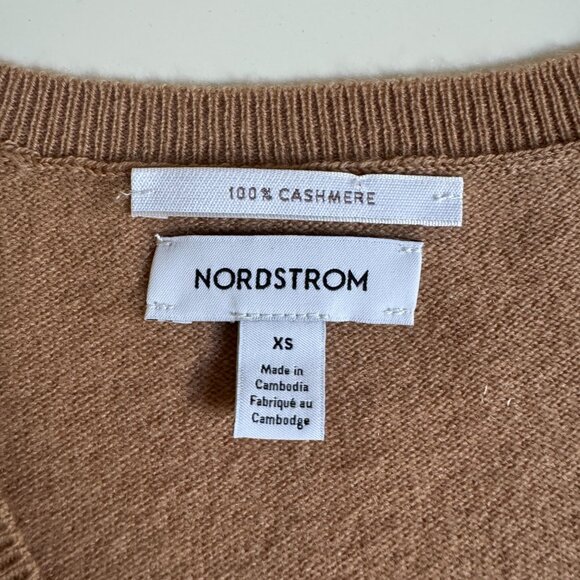 Nordstrom V-Neck Cashmere Sweater - Picture 8 of 9